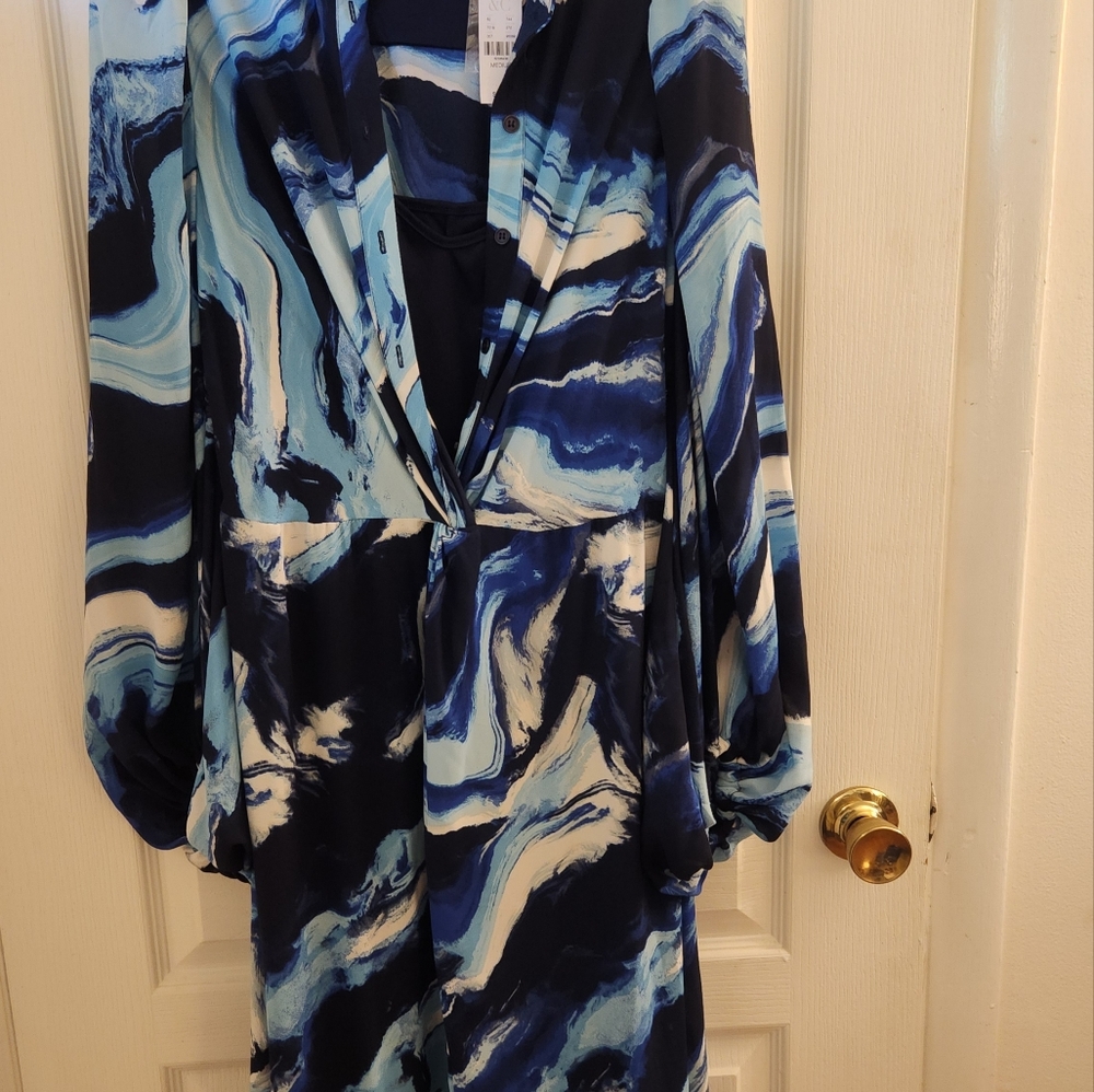 Fashionable Dress
